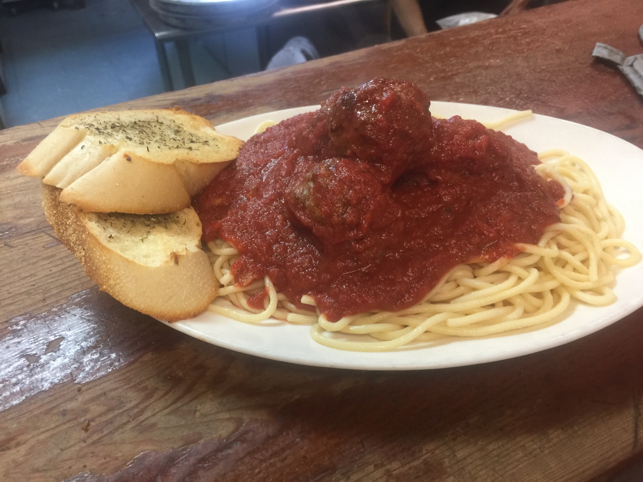 Spaghetti with marinara and Meatballs